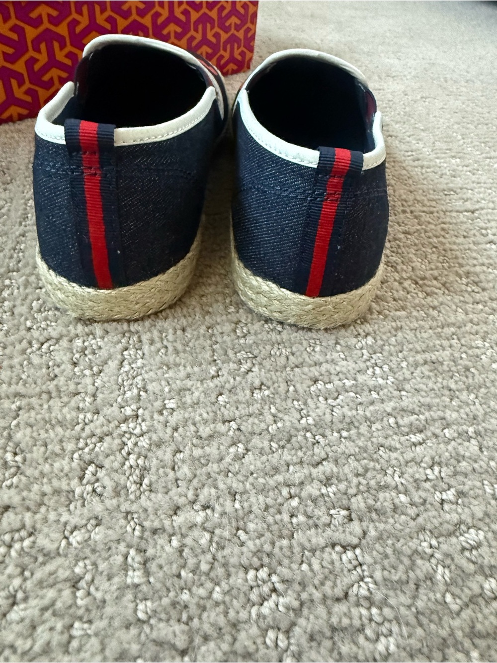 Tory Burch Espadrilles. - Picture 3 of 4
